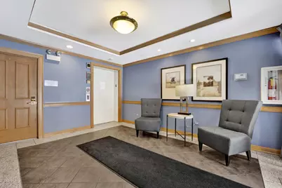 800 Weidner Road #208, Buffalo Grove, IL 60089 - Photo 2