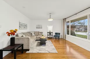 468 Joyce Ct, South Holland, IL 60473 - Photo 10