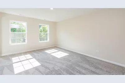 804 Neubauer Circle, Lindenhurst, IL 60046 - Photo 12