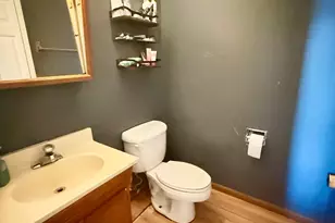 1341 Beverly Ln, Streamwood, IL 60107 - Photo 12