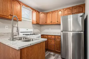 116 Luana Rd, Joliet, IL 60433 - Photo 6