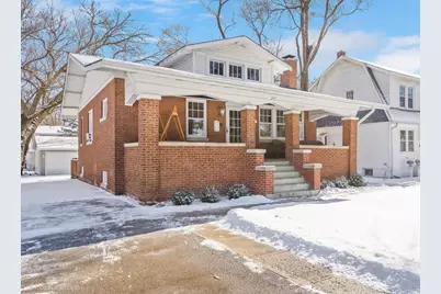 247 S Oakland Grove, Elmhurst, IL 60126 - Photo 1