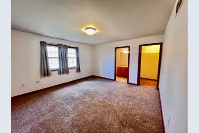 934 Evans Street, Ottawa, IL 61350 - Photo 10