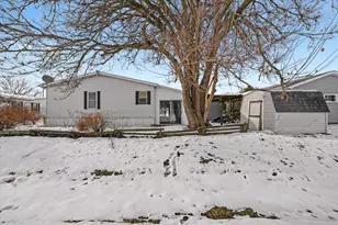 36 Maple Ridge Dr, Manteno, IL 60950 - Photo 22