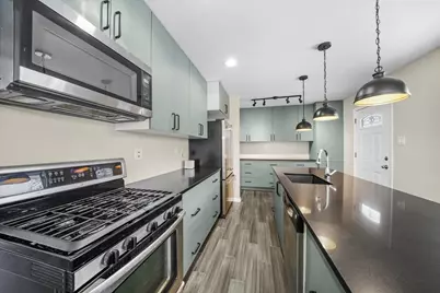 8939 Melvina Avenue, Oak Lawn, IL 60453 - Photo 14