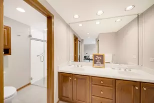 1530 E Fleming Dr S, Arlington Heights, IL 60004 - Photo 20