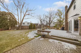 1530 E Fleming Dr S, Arlington Heights, IL 60004 - Photo 26