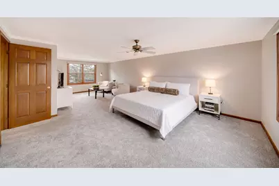 1530 E Fleming Drive S, Arlington Heights, IL 60004 - Photo 16