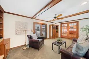 1530 E Fleming Dr S, Arlington Heights, IL 60004 - Photo 12