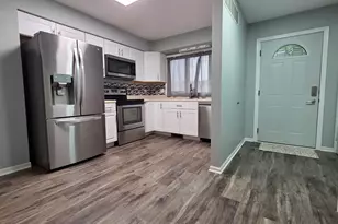 14816 S Penn Rd, Plainfield, IL 60544 - Photo 2