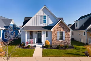 12 Cottage Grn, Ottawa, IL 61350 - Photo 2