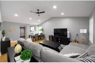 1587 Brookside Drive, Hoffman Estates, IL 60169 - Photo 2