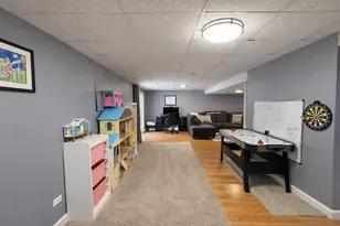 1587 Brookside Dr, Hoffman Estates, IL 60169 - Photo 16