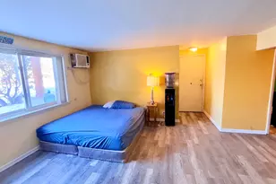 1160 W 18th St, Broadview, IL 60155 - Photo 4