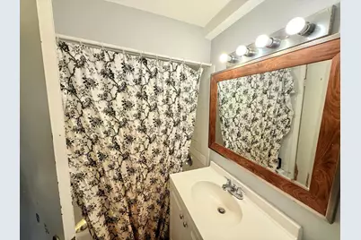 1160 W 18th Street #GW, Broadview, IL 60155 - Photo 8