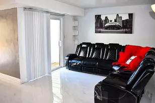 945 Commonwealth Ct, Vernon Hills, IL 60061 - Photo 8