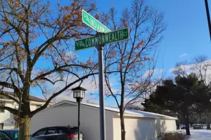 945 Commonwealth Ct, Vernon Hills, IL 60061 - Photo 28