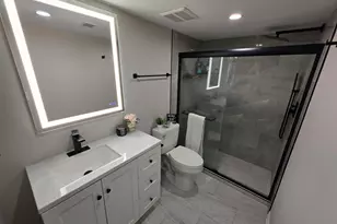 1930 Kenilworth Cir, Hoffman Estates, IL 60169 - Photo 10