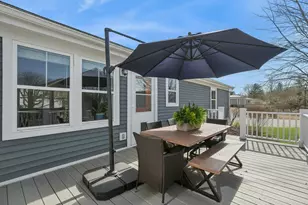 1571 Amos Bennett St, Grayslake, IL 60030 - Photo 2