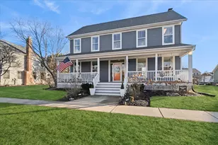 1571 Amos Bennett St, Grayslake, IL 60030 - Photo 1