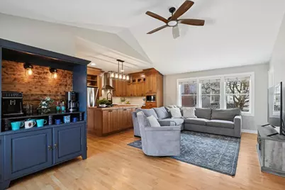 1571 Amos Bennett Street, Grayslake, IL 60030 - Photo 14