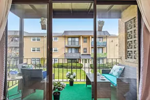 6568 W Roscoe St, Chicago, IL 60634 - Photo 22