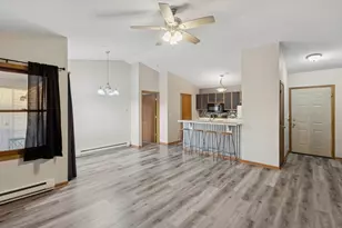 1351 Cunat Ct, Lake in the Hills, IL 60156 - Photo 4