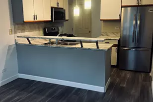 640 Beaver Ct, Naperville, IL 60563 - Photo 6