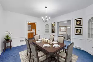 4823 W Balmoral Ave, Chicago, IL 60630 - Photo 8