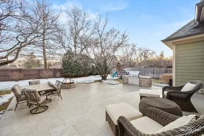 421 Bunning Drive, Downers Grove, IL 60516 - Photo 4