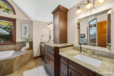 421 Bunning Drive, Downers Grove, IL 60516 - Photo 20