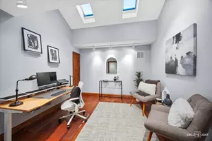 421 Bunning Dr, Downers Grove, IL 60516 - Photo 26