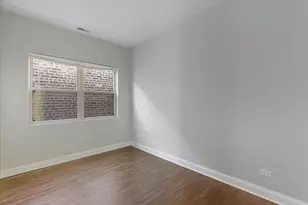 2253 W 19th St, Chicago, IL 60608 - Photo 8