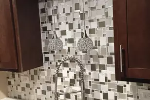 18310 Cherry Creek Dr, Homewood, IL 60430 - Photo 4