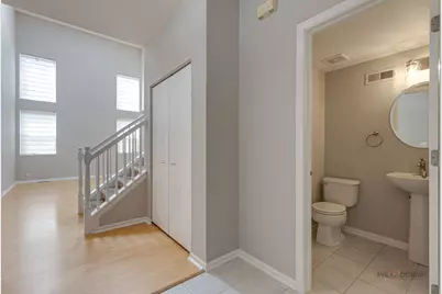 708 Valley View Court, Aurora, IL 60502 - Photo 14