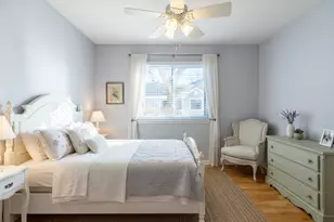 49 Stanton Ct, Schaumburg, IL 60193 - Photo 16