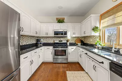 8649 Monaghan Drive, Tinley Park, IL 60487 - Photo 8