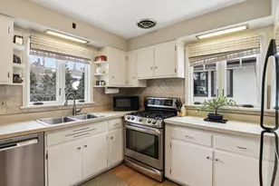 608 S Elmwood Ave, Oak Park, IL 60304 - Photo 22