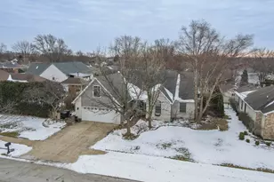 410 W Cook St, Manteno, IL 60950 - Photo 2