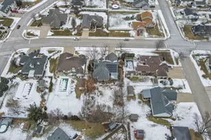 410 W Cook St, Manteno, IL 60950 - Photo 44