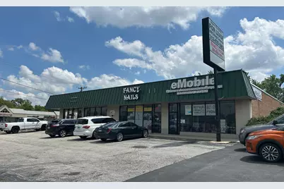 383 E North Avenue, Villa Park, IL 60181 - Photo 2