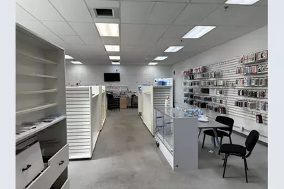 383 E North Avenue, Villa Park, IL 60181 - Photo 4