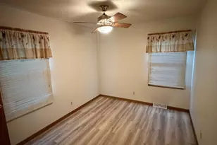 23 W 143 St, Dixmoor, IL 60426 - Photo 24