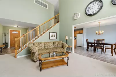 247 W Dekalb Drive, Maple Park, IL 60151 - Photo 6