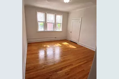 4808 W Barry Avenue #2W, Chicago, IL 60641 - Photo 4