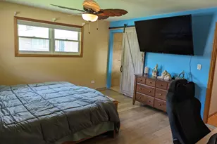 381 W Millers Rd, Des Plaines, IL 60016 - Photo 12