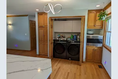 381 W Millers Road, Des Plaines, IL 60016 - Photo 6