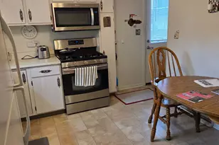 215 Brice Ave, Mundelein, IL 60060 - Photo 6