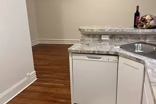 621 Washington Blvd, Oak Park, IL 60302 - Photo 6