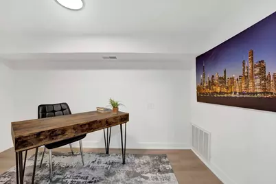 1910 W George Street, Chicago, IL 60657 - Photo 34